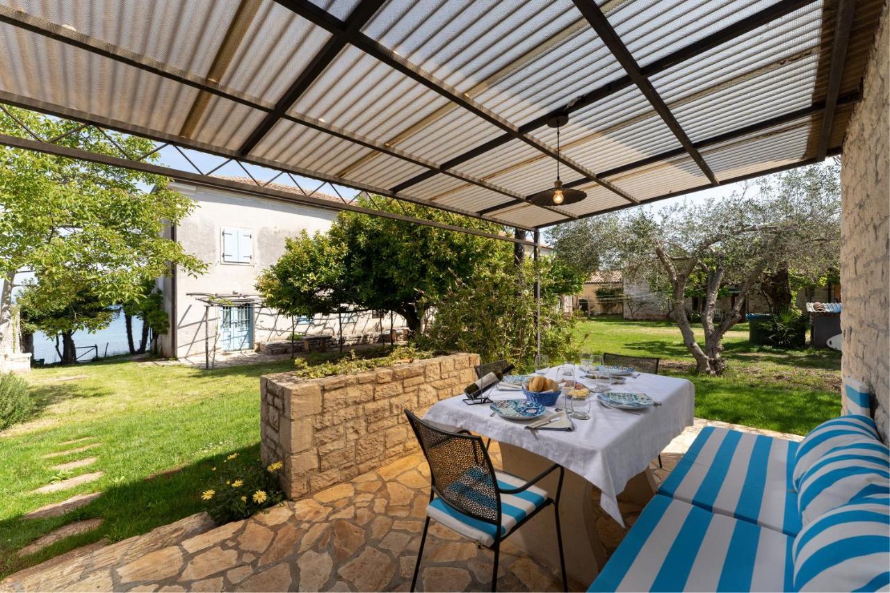 Villa Daulos Novigrad Istria Extérieur photo